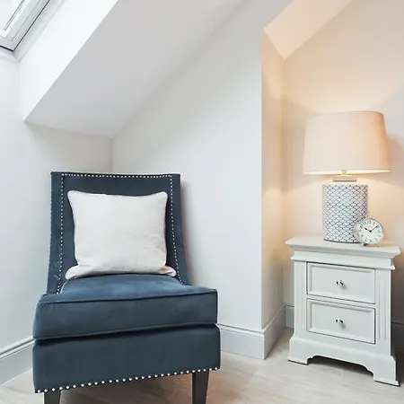 Exclusive Centre * دبلن