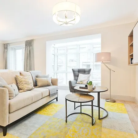 Exclusive Centre Apartment